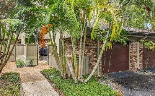 Condo For Sale in Orlando Florida 2 Beds 3 Baths