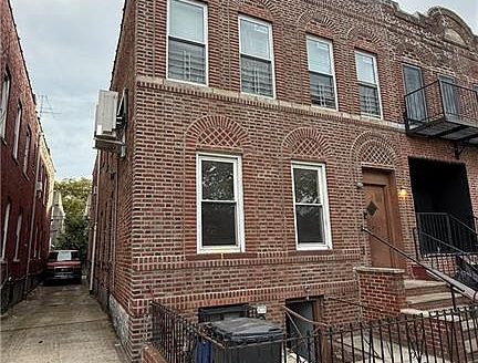 Multi Family House For Sale in Brooklyn New York 7 Beds 6 Baths