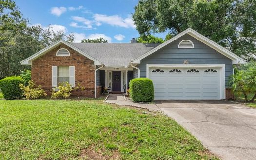 Single Family House For Sale in Orlando Florida 3 Beds 2 Baths