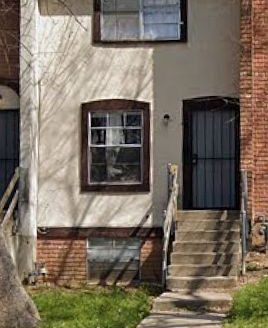 Townhome For Rent in Kansas City Missouri 4 Beds 2 Baths