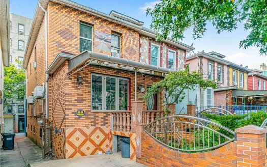 Multi Family House For Sale in Brooklyn New York 4 Beds 3 Baths