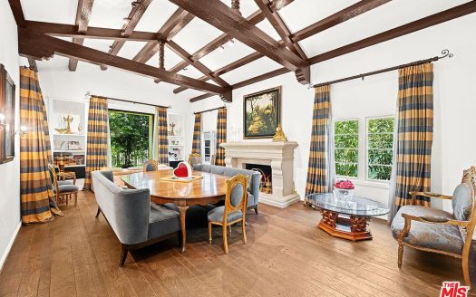 Single Family House For Sale in Beverly Hills California 6 Beds 9 Baths