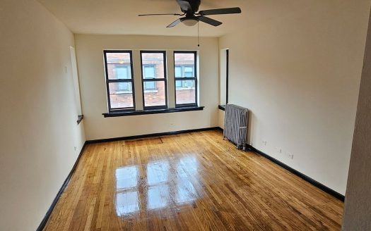 Apartment For Rent in Chicago Illinois 2 Beds 1 Bath