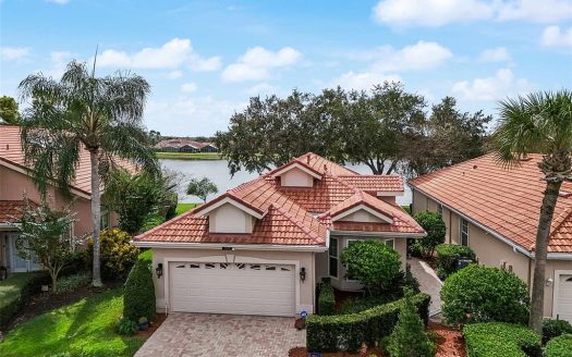 Single Family House For Sale in Orlando Florida 3 Beds 2 Baths