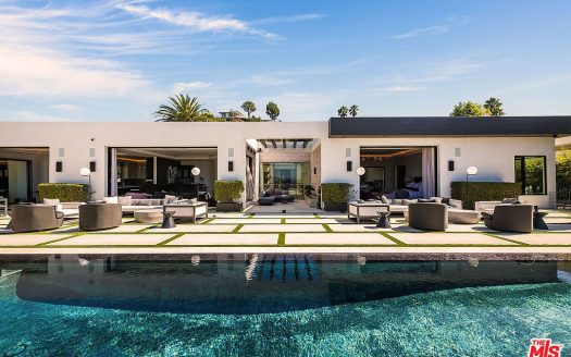 Single Family House For Sale in Beverly Hills California 6 Beds 12 Baths