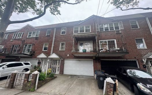 Multi Family House For Sale in Brooklyn New York 7 Beds 5 Baths