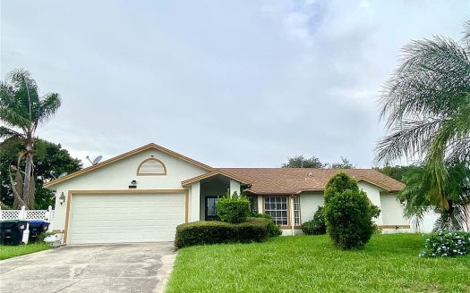 Single Family House For Sale in Orlando Florida 4 Beds 2 Baths