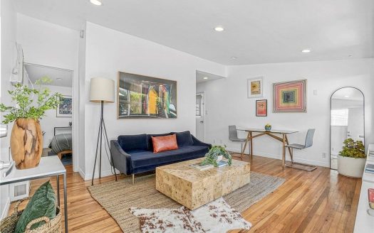 Single Family House For Sale in Santa Monica California 3 Beds 3 Baths