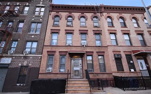 Multi Family House For Sale in Brooklyn New York 17 Beds 6 Baths