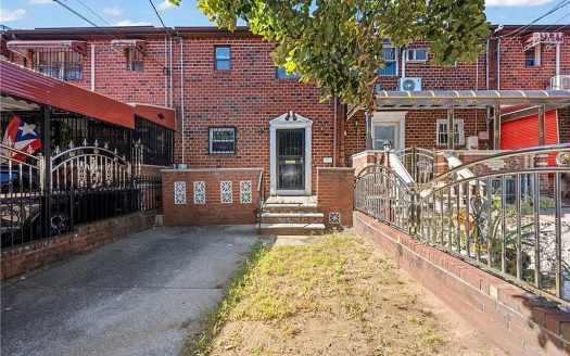 Single Family House For Sale in Brooklyn New York 3 Beds 3 Baths