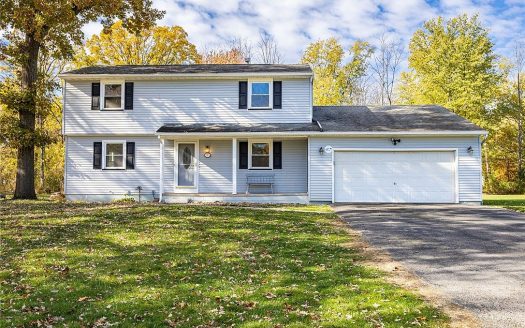 Single Family House For Sale in Rochester New York 4 Beds 2 Baths