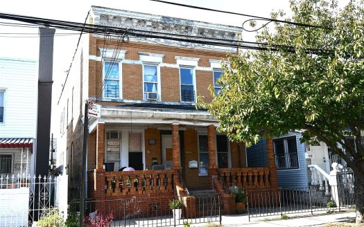 Multi Family House For Sale in Brooklyn New York 12 Beds 4 Baths