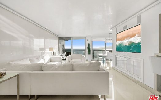 Condo For Sale in Santa Monica California 3 Beds 3 Baths