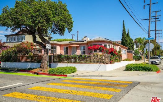 Single Family For Sale in Santa Monica California 3 Beds 1 Bath