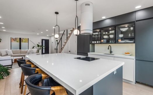 Multi Family House For Sale in Brooklyn New York 3 Beds 4 Baths