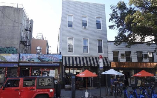Multi Family House For Sale in Brooklyn New York 5 Beds 2 Baths