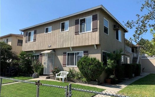 Multi Family House For Sale in North Hollywood California 11 Beds 7 Baths