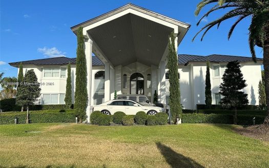 Single Family House For Sale in Miami Florida 7 Beds 7 Baths