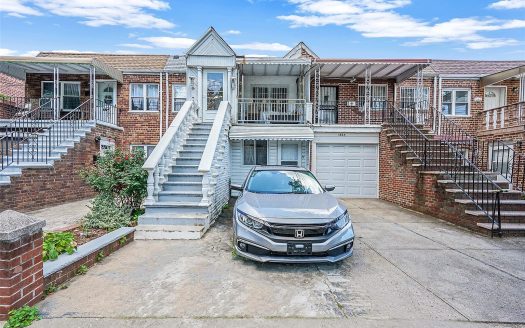 Multi Family House For Sale in Brooklyn New York 9 Beds 3 Baths