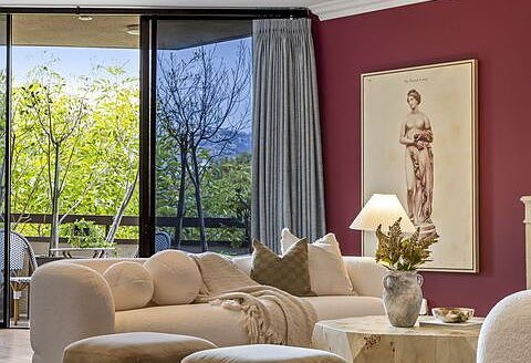 Condo For Sale in Beverly Hills California 2 Beds 3 Baths