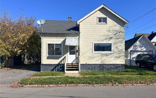 Single Family House For Sale in Utica New York 3 Beds 2 Baths