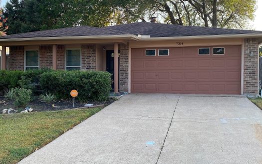 Single Family For Rent in Houston Texas 3 Beds 2 Baths