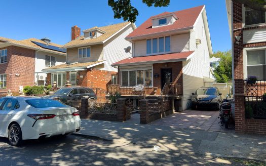 Single Family House For Sale in Brooklyn New York 4 Beds 3 Baths