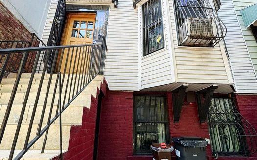 Single Family House For Sale in Brooklyn New York 6 Beds 3 Baths