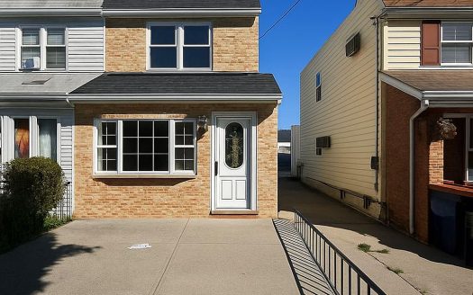 Single Family House For Sale in Brooklyn New York 4 Beds 2 Baths