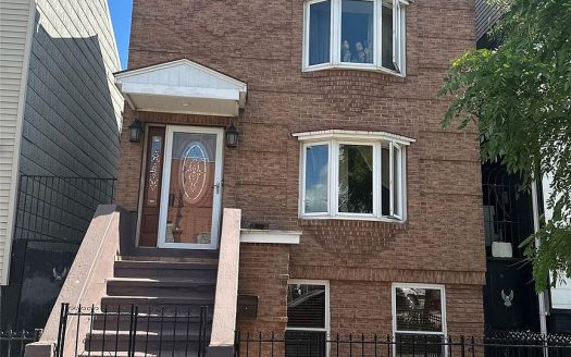 Multi Family House For Sale in Brooklyn New York 4 Beds 2 Baths
