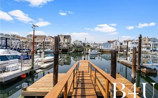 Single Family House For Sale in Brooklyn New York 3 Beds 2 Baths