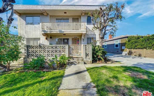 Multi Family House For Sale in Santa Monica California 12 Beds 12 Baths