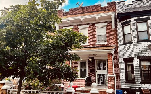 Single Family House For Sale in Brooklyn New York 3 Beds 2 Baths