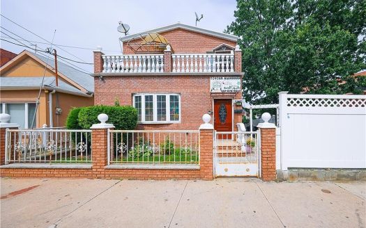 Multi Family House For Sale in Brooklyn New York 8 Beds 3 Baths