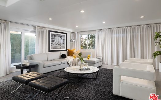 Condo For Sale in Beverly Hills California 3 Beds 4 Baths