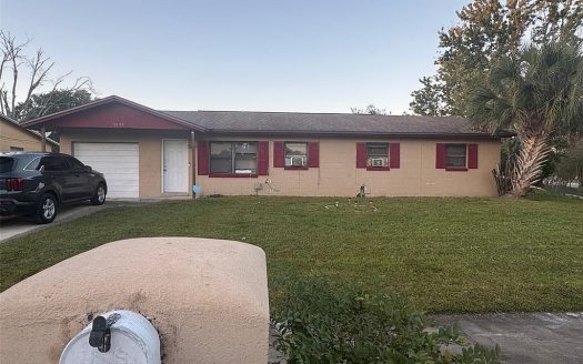 Single Family House For Sale in Orlando Florida 4 Beds 2 Baths