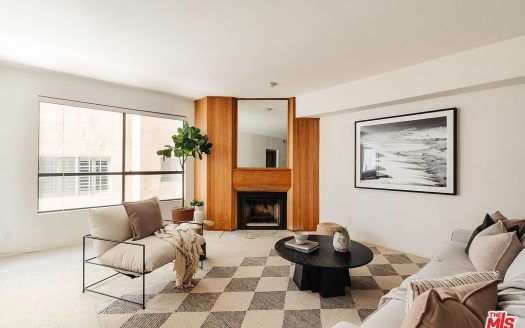 Condo For Sale in Los Angeles California 2 Beds 2 Baths