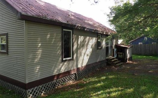 Single Family For Sale in Delanson New York 3 Beds 1 Bath