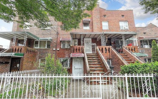 Single Family For Sale in Brooklyn New York 2 Beds 1 Bath