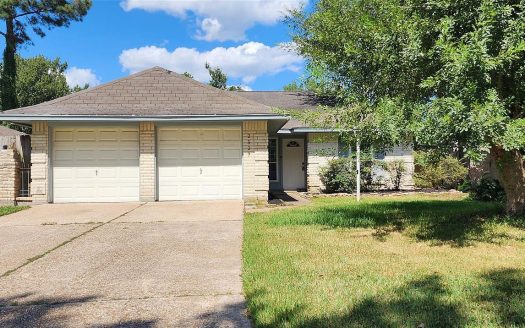 Single Family For Rent in Humble Texas 3 Beds 2 Baths