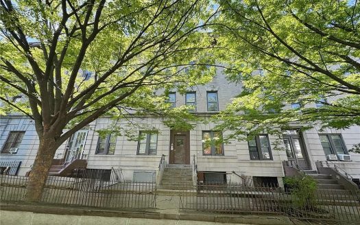 Multi Family House For Sale in Brooklyn New York 18 Beds 6 Baths