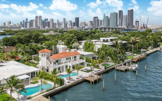 Single Family House For Sale in Miami Beach Florida 5 Beds 6 Baths