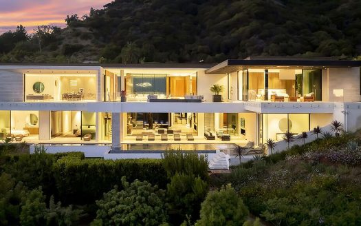 Single Family House For Sale in Beverly Hills California 7 Beds 14 Baths