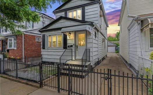 Single Family For Sale in Brooklyn New York 3 Beds 1 Bath