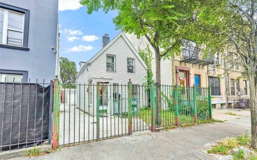 Single Family House For Sale in Brooklyn New York 3 Beds 2 Baths