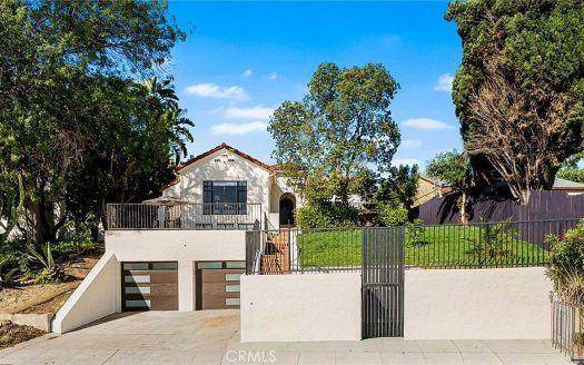 Single Family House For Sale in Los Angeles California 5 Beds 5 Baths