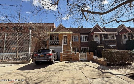 Multi Family House For Sale in Brooklyn New York 3 Beds 2 Baths