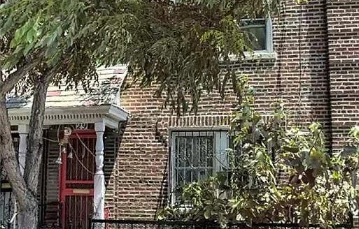 Single Family House For Sale in Brooklyn New York 3 Beds 2 Baths