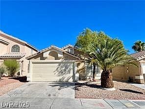 Single Family For Rent in Las Vegas Nevada 4 Beds 2 Baths