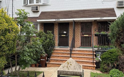 Multi Family House For Sale in Brooklyn New York 5 Beds 3 Baths